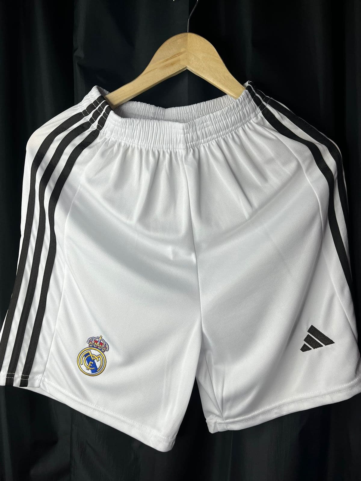 Camiseta real madrid 2026 1.1 🎁 Llévate gratis la pantaloneta 🔥SOLO POR HOY 50% DCTO