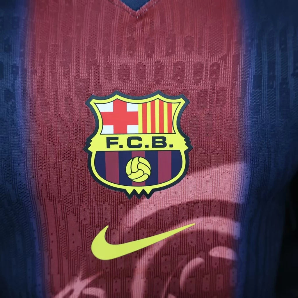 Camiseta conmemorativa 2026 del FC Barcelona 🔥 Solo por hoy con el 50% de descuento