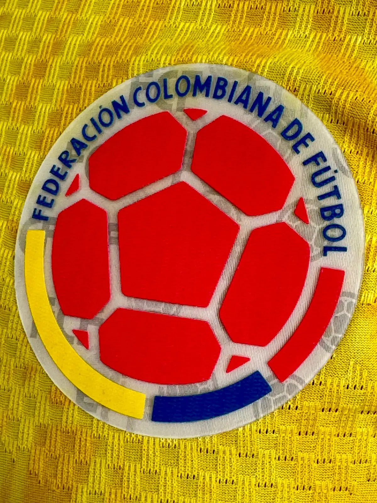 CAMISETA SELECCION COLOMBIA EDICCION ESPECIAL PARA EL MUNDIAL 2026 TIPO ORIGINAL 🔥 SOLO POR HOY 50% DCTO