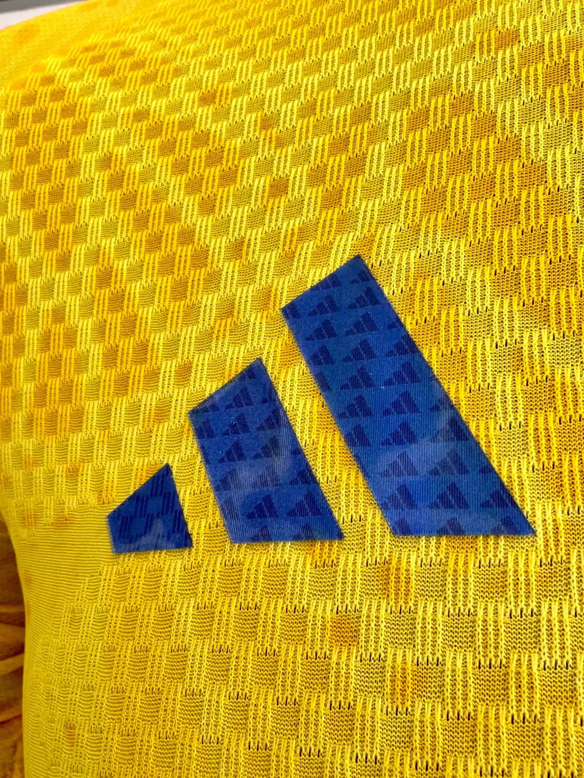 CAMISETA SELECCION COLOMBIA EDICCION ESPECIAL PARA EL MUNDIAL 2026 TIPO ORIGINAL 🔥 SOLO POR HOY 50% DCTO