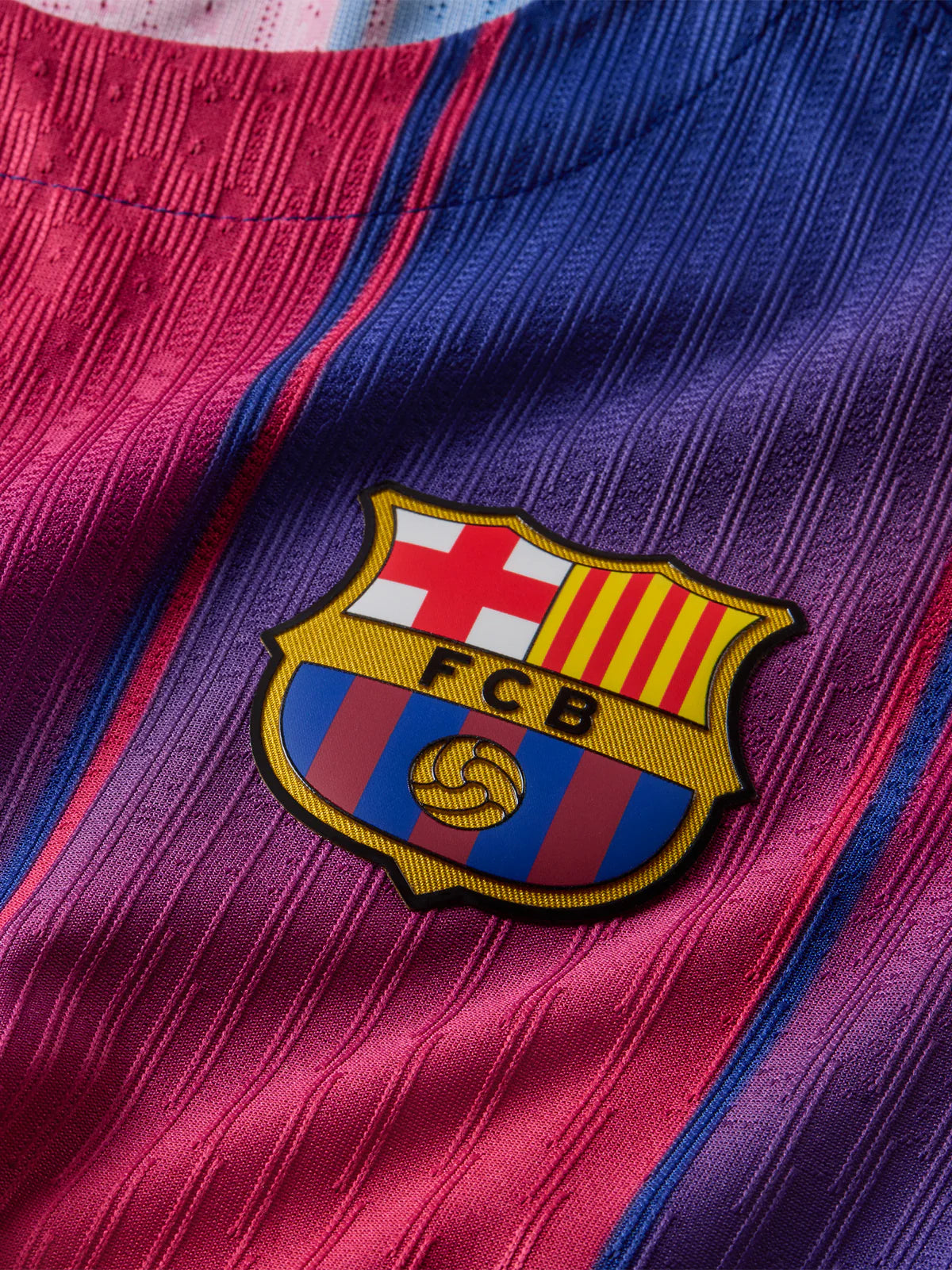 Camiseta del Fc Barcelona calidad 1.1 🎁incluye caja de regalo I ENVIO GRATIS 🔥 SOLO POR HOY CON EL 50% DE DESCUENTO