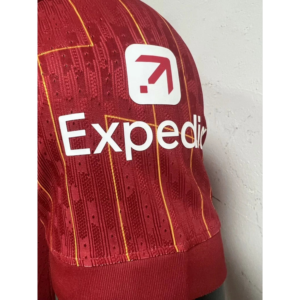 CAMISETA LIVERPOOL 1:1 VERSIÓN JUGADOR - 🔥 SOLO POR HOY CON EL 50% DE DESCUENTO🔥